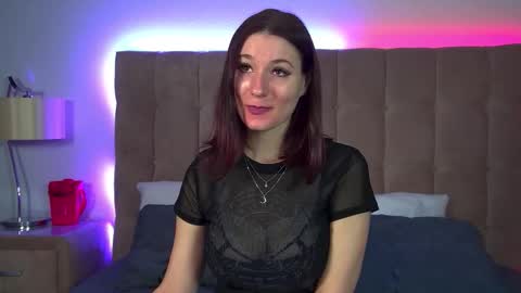 Snapshot of victoriaardern chatting on September 21, 2025, 6:15 am Victoria online show from September 21, 2025, 6:15 am