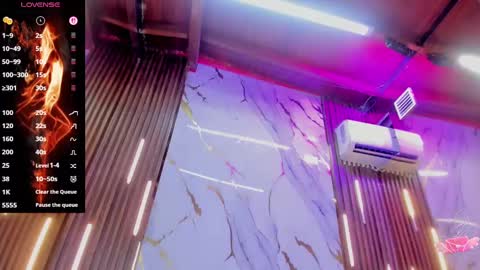 Snapshot of victoriaduarte chatting on September 13, 2025, 9:47 pm Victoria online show from September 13, 2025, 9:47 pm