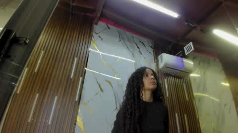 Snapshot of victoriaduarte chatting on October 13, 2025, 7:47 pm Victoria online show from October 13, 2025, 7:47 pm