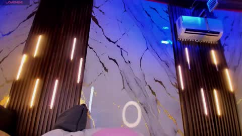 Snapshot of victoriaduarte chatting on November 14, 2025, 8:40 pm Victoria online show from November 14, 2025, 8:40 pm