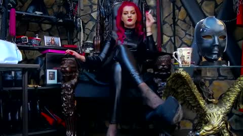 Victoria Heller online show from January 30, 2025, 5:41 am