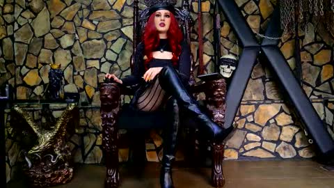 Snapshot of victoriaheller chatting on January 19, 2026, 5:55 am Victoria Heller online show from January 19, 2026, 5:55 am