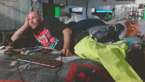 Snapshot of victoriajohn chatting on November 6, 2025, 5:52 am victoriajohn online show from November 6, 2025, 5:52 am