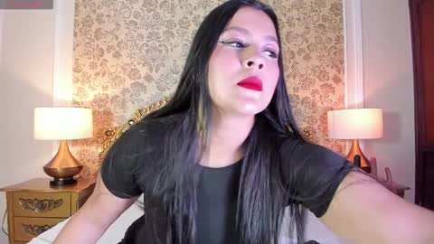 Snapshot of victoriapowell chatting on October 6, 2025, 12:02 pm Victoria online show from October 6, 2025, 12:02 pm