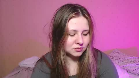 Snapshot of victoriassecrets_ chatting on February 15, 2025, 7:28 pm victoriassecrets_ online show from February 15, 2025, 7:28 pm