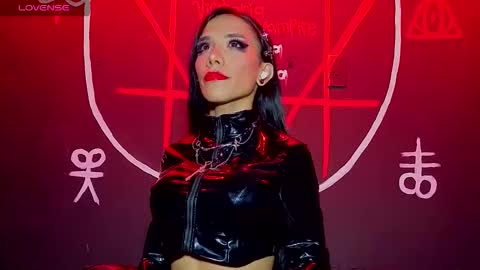 Snapshot of victoriavampire666 chatting on September 14, 2025, 6:01 am Victoria Vampire online show from September 14, 2025, 6:01 am