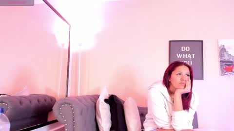 Victoriazans online show from May 12, 2026, 11:18 am