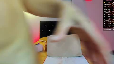 victoriia_rose_ online show from May 28, 2026, 8:06 pm