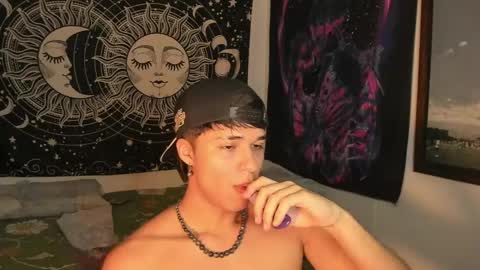 Victorino Jhonson online show from January 10, 2025, 3:07 am