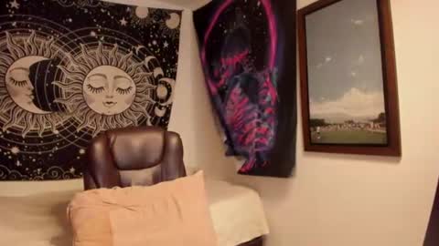 Victorino Jhonson online show from July 29, 2026, 6:22 am