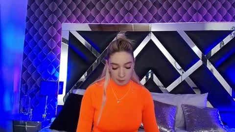 Snapshot of victtoria_lee chatting on October 27, 2025, 7:18 pm victtoria lee online show from October 27, 2025, 7:18 pm