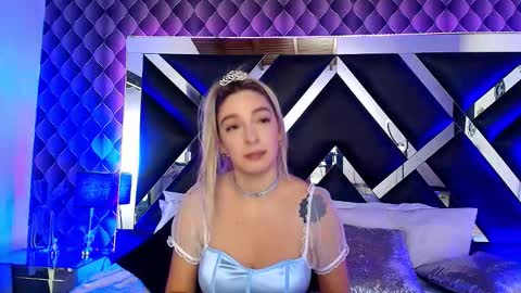 Snapshot of victtoria_lee chatting on October 31, 2025, 9:16 pm victtoria lee online show from October 31, 2025, 9:16 pm