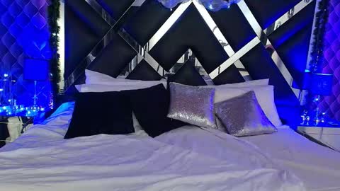 Snapshot of victtoria_lee chatting on December 22, 2025, 7:55 pm victtoria lee online show from December 22, 2025, 7:55 pm