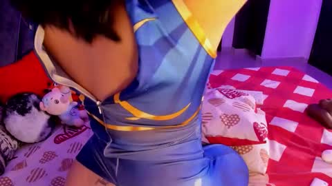 Snapshot of victtoriamoon_1 chatting on September 30, 2025, 5:01 am Moon online show from September 30, 2025, 5:01 am