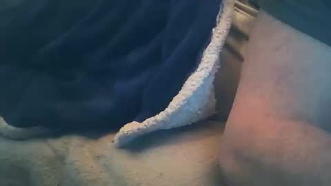 vicvictoree online show from December 22, 2025, 6:05 pm