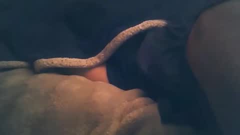 vicvictoree online show from February 6, 2026, 8:01 pm