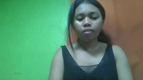 Snapshot of vierge28430 chatting on June 6, 2026, 2:27 am vierge28430 online show from June 6, 2026, 2:27 am