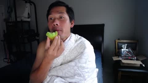 Snapshot of vietnamese23 chatting on December 8, 2024, 2:52 pm wonderful online show from December 8, 2024, 2:52 pm