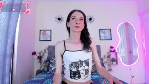 Snapshot of viioleta_cam chatting on May 12, 2026, 9:12 pm Violet online show from May 12, 2026, 9:12 pm