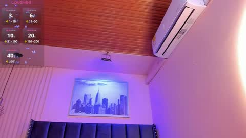 Viiolett online show from February 12, 2025, 11:20 pm