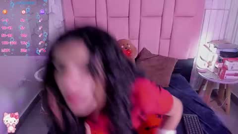 Violet online show from November 7, 2025, 1:22 pm