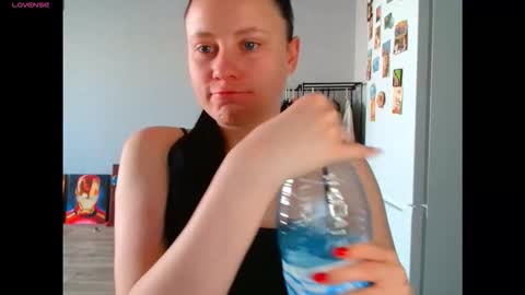 Snapshot of viki_kelt chatting on April 30, 2026, 1:45 am Viki Kelt online show from April 30, 2026, 1:45 am