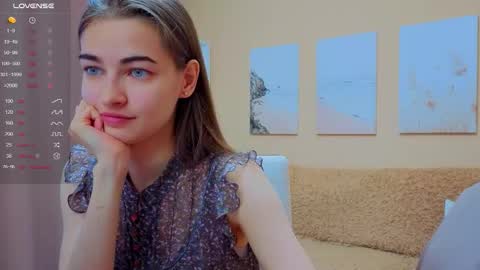 Snapshot of vikiberry chatting on September 16, 2025, 6:47 am vikiberry online show from September 16, 2025, 6:47 am