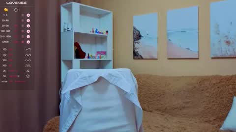 Snapshot of vikiberry chatting on October 19, 2025, 4:13 am vikiberry online show from October 19, 2025, 4:13 am