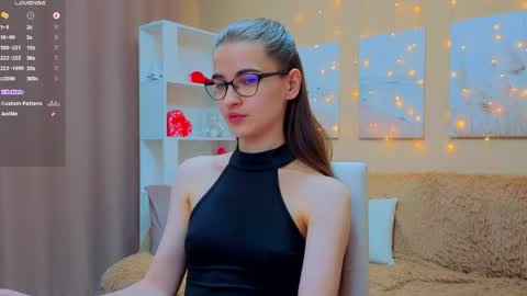 vikiberry online show from April 18, 2026, 4:11 pm