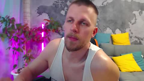 Snapshot of vikingchrisss chatting on May 16, 2026, 10:36 am vikingchrisss online show from May 16, 2026, 10:36 am