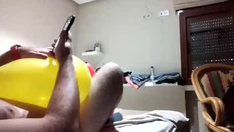 Snapshot of vikingo3333893888 chatting on October 19, 2025, 2:18 pm Vikingo online show from October 19, 2025, 2:18 pm