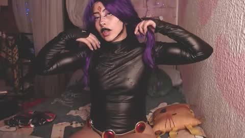 viktoria_heart online show from October 31, 2025, 11:28 pm