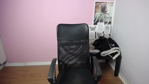 viktoria_lovely online show from February 10, 2025, 6:09 am