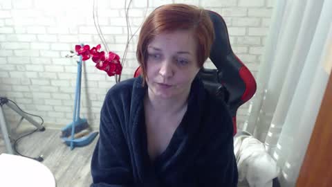 vikualex69 online show from November 16, 2025, 4:01 pm