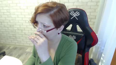 vikualex69 online show from November 24, 2025, 7:19 am