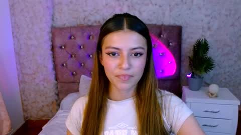 viky_evanss online show from January 5, 2026, 6:22 pm