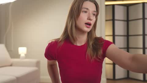 Lana online show from October 24, 2025, 11:39 am