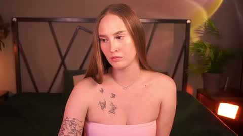 Snapshot of vimilka chatting on June 8, 2026, 11:32 am Vi online show from June 8, 2026, 11:32 am