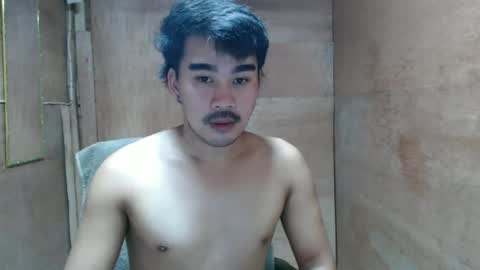 Snapshot of vin_17 chatting on April 20, 2026, 8:39 am Call me Marvin online show from April 20, 2026, 8:39 am