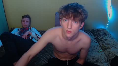 Dimoooooon online show from December 8, 2024, 9:08 pm