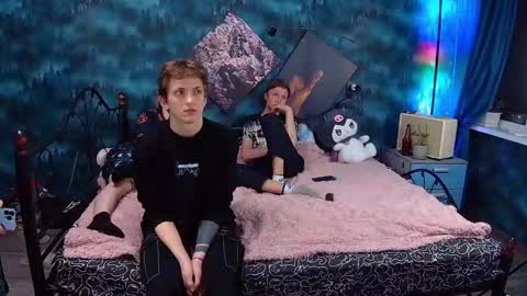 Dimoooooon online show from March 9, 2025, 9:57 pm