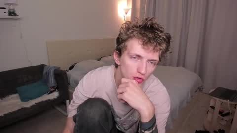 Dimoooooon online show from September 27, 2025, 11:54 pm