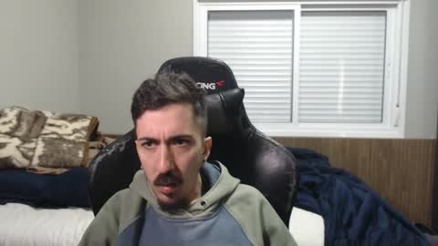 Snapshot of vincebruv chatting on October 29, 2025, 4:42 pm Vince Bruv online show from October 29, 2025, 4:42 pm