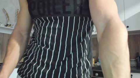 Snapshot of vincent_o chatting on December 25, 2024, 7:46 am Vincent. uncut 18cm online show from December 25, 2024, 7:46 am