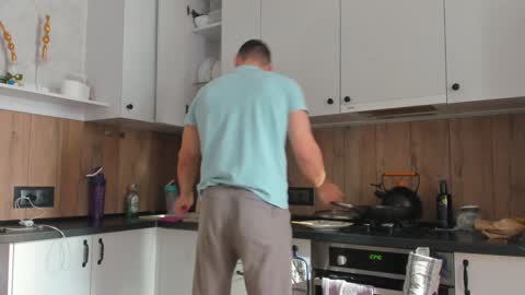 Snapshot of vincent_o chatting on January 18, 2025, 9:45 am Vincent. uncut 18cm online show from January 18, 2025, 9:45 am