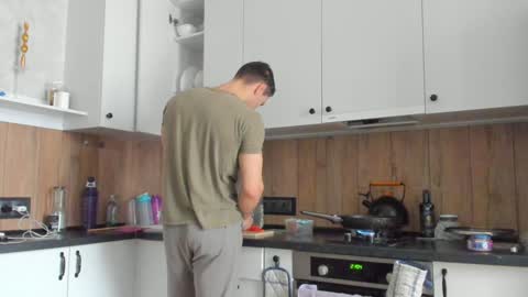 Snapshot of vincent_o chatting on February 5, 2025, 8:54 am Vincent. uncut 18cm online show from February 5, 2025, 8:54 am