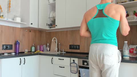 Snapshot of vincent_o chatting on February 24, 2025, 7:55 am Vincent. uncut 18cm online show from February 24, 2025, 7:55 am