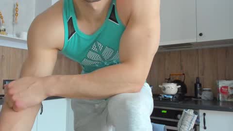 Snapshot of vincent_o chatting on March 4, 2025, 7:51 am Vincent. uncut 18cm online show from March 4, 2025, 7:51 am