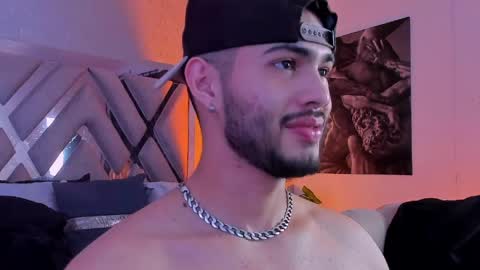 Snapshot of vincentblack_ chatting on April 19, 2026, 4:12 am Vincent online show from April 19, 2026, 4:12 am