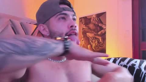Snapshot of vincentblack_ chatting on April 24, 2026, 4:15 am Vincent online show from April 24, 2026, 4:15 am